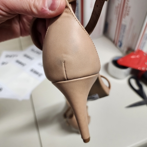 Lane Bryant 9W Beige Nude Ankle Strap Heels Sandals 9 Wide Width New - Picture 14 of 15